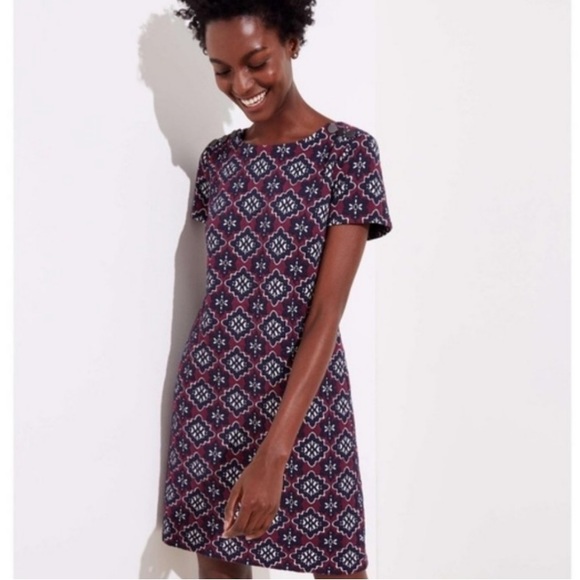 LOFT Jacquard Shift Dress. Navy - Burgundy Textured Fabric. EUC - Picture 10 of 10